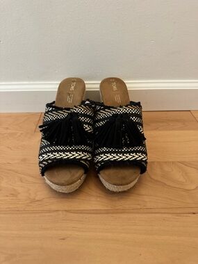 Toms Black & Cream Tassel Woven Espadrille Slides
